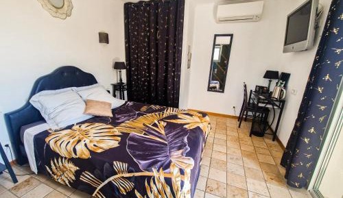 Superior Double Room with Balcony