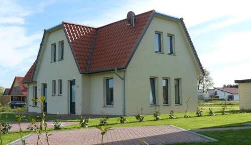 Three-Bedroom Holiday Home 