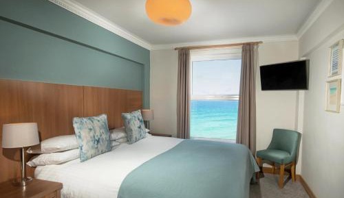 Standard Double or Twin Room with Sea View