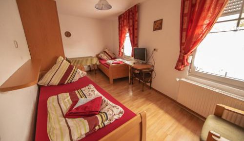 Twin Room with Shared Bathroom