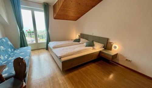 Double Room with Private External Bathroom