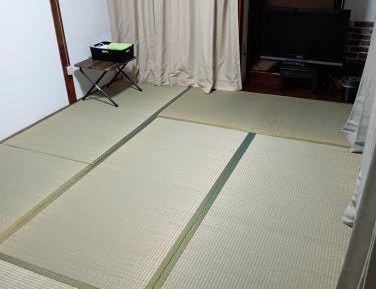 Economy Triple Room
