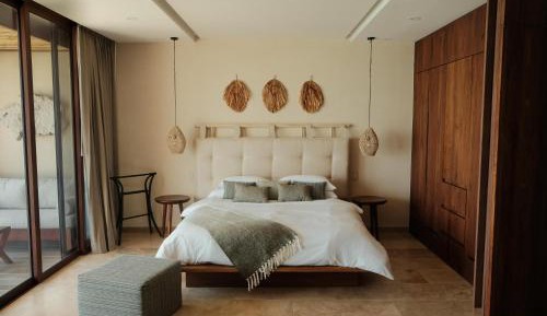 King Suite with Ocean View