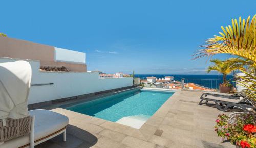 Villa with Sea View