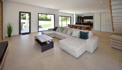 Three-Bedroom Holiday Home 
