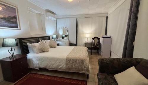 Superior Queen Room