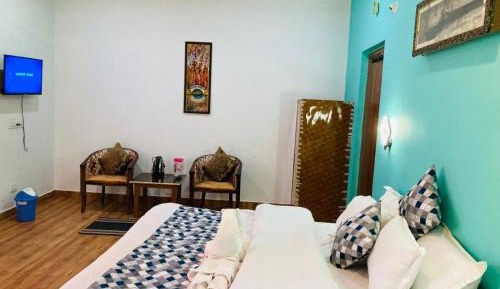 Double Room with Mountain View