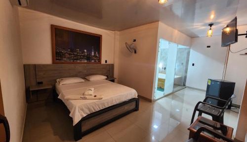 Standard Double Suite