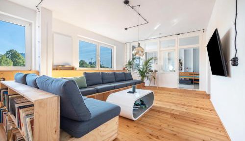 Superior Apartment with City View