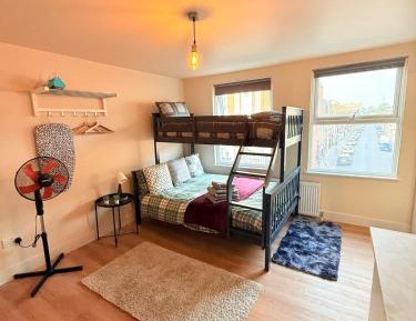 Standard Triple Studio