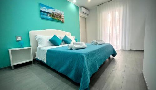 Double Room with Private Bathroom with Balcony