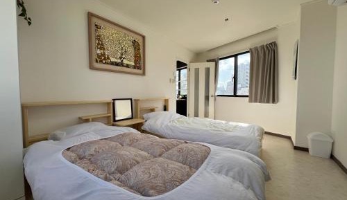 Twin Room with Shared Bathroom