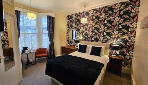 Large Double Room