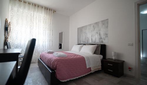 Two-Bedroom Apartment with Balcony