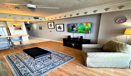 One-Bedroom Apartment - Oceanfront