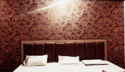 Basic Triple Room