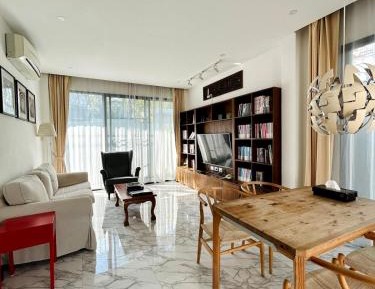 Standard Villa