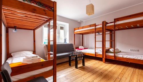 Mixed Dormitory Room