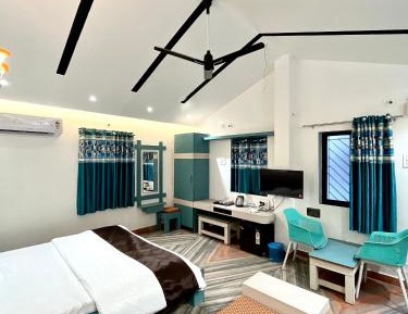Double or Twin Room with Garden View