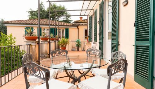 Two-Bedroom Superior Apartment