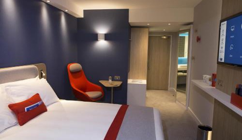 Standard Double Room with Free Hot Breakfast - Accessible