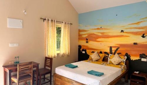 Deluxe Queen Room