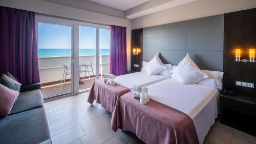 Superior Twin Room with Sea View