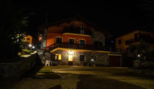 Deluxe Double or Twin Room with Garden View