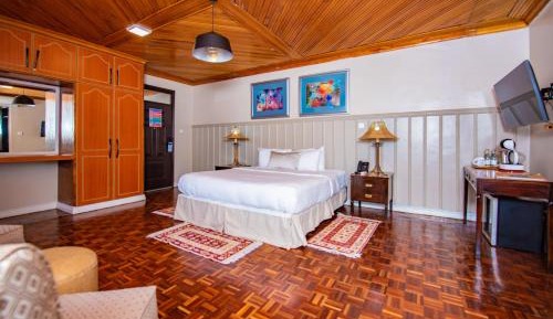 King Suite with Balcony