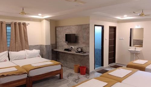 Quadruple Room with Mountain View