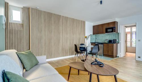 One-Bedroom Apartment