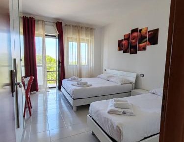 Triple Room with Balcony