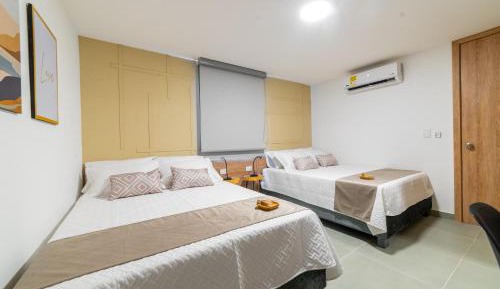 Quadruple Room with Private Bathroom