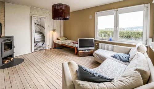 Two-Bedroom Holiday Home