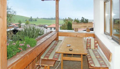 Three-Bedroom Holiday Home 