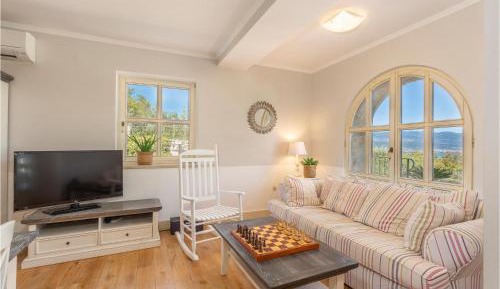 Five-Bedroom Holiday Home