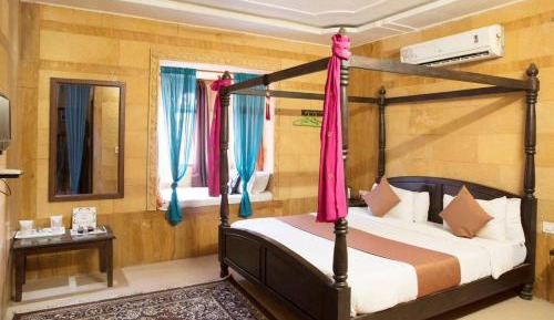 Suite with Balcony
