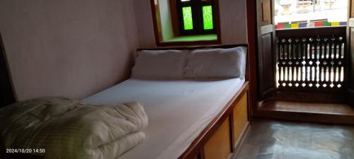 Double or Twin Room with Shared Bathroom