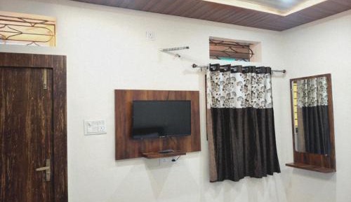 Triple Room with Balcony