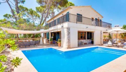 Villa with Private Pool