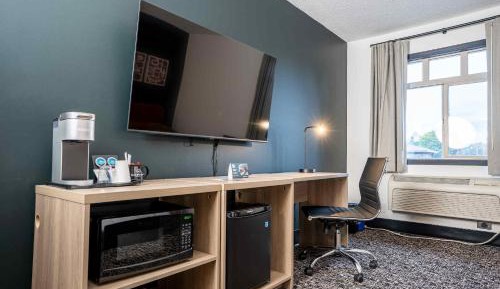King Room (No Pets)