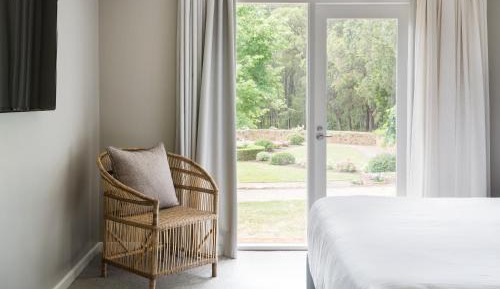 King Room with Garden View