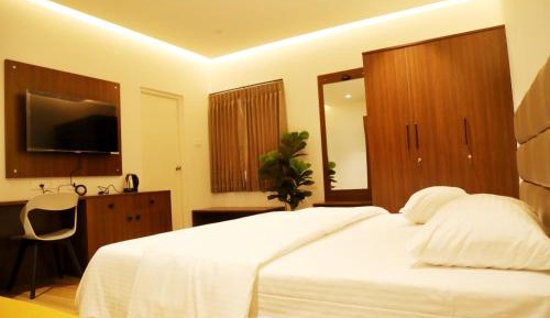 Deluxe Suite