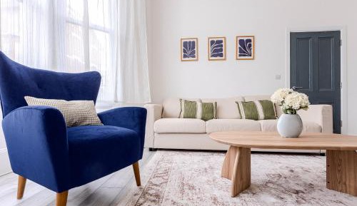 Five-Bedroom Apartment