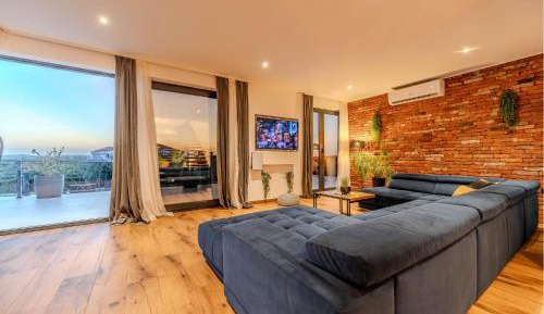 Four-Bedroom Holiday Home