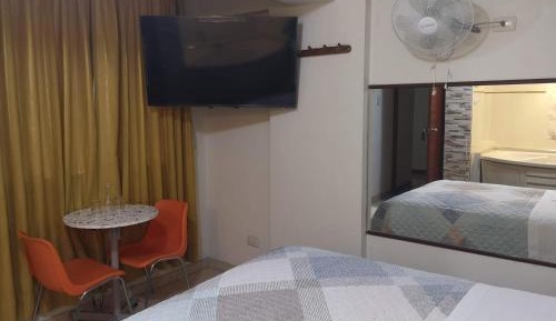 Suite with Hot Tub