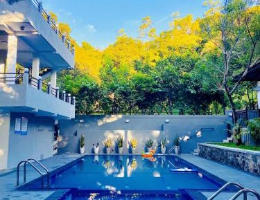 Double Room with Pool View