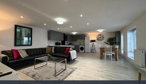 Three-Bedroom Townhouse