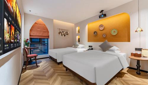 Superior Twin Room