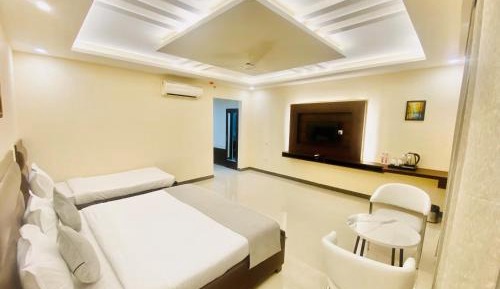 Superior Deluxe Double or Twin Room 